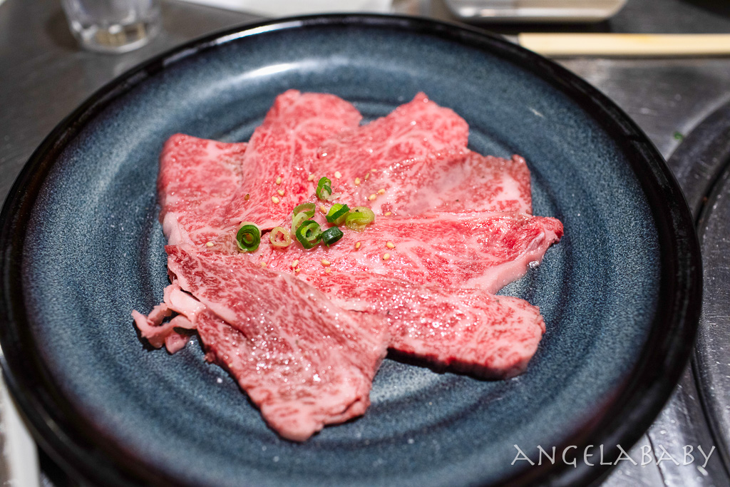 東京燒肉半價限定『絵のある街 上野店』上野站燒肉推薦、エノアルマチウエノテン半額菜單 @梅格(Angelababy)享樂日記
