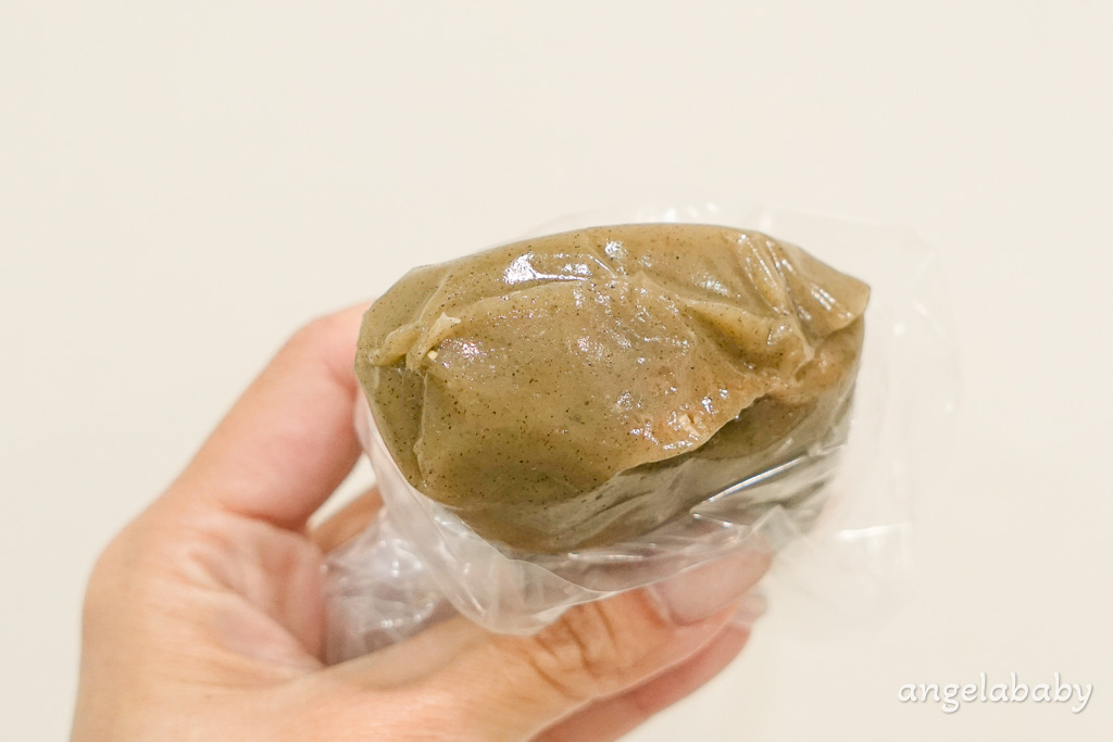 九份美食｜創立於民國三十九年『阿蘭草仔粿』皮Ｑ不黏牙夾入滿滿的蘿蔔絲鹹香好吃 @梅格(Angelababy)享樂日記