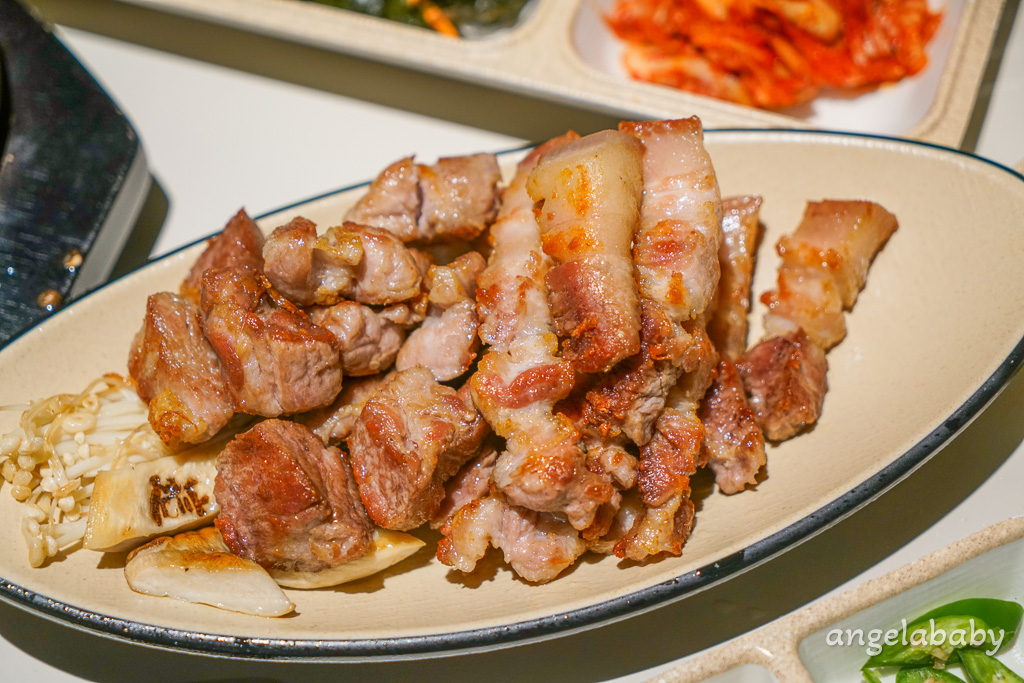 東區韓國烤肉推薦『이집_這家韓式烤肉 2号店_忠孝店』訂位、菜單、免動手韓國烤肉 @梅格(Angelababy)享樂日記