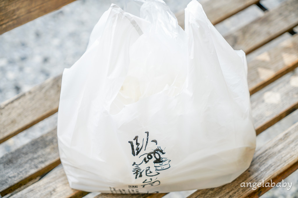 士林天母好吃包子『臥籠崗天然酵素包子饅頭』哈爾濱排骨包、麻辣包好吃、臥籠崗包子菜單 @梅格(Angelababy)享樂日記