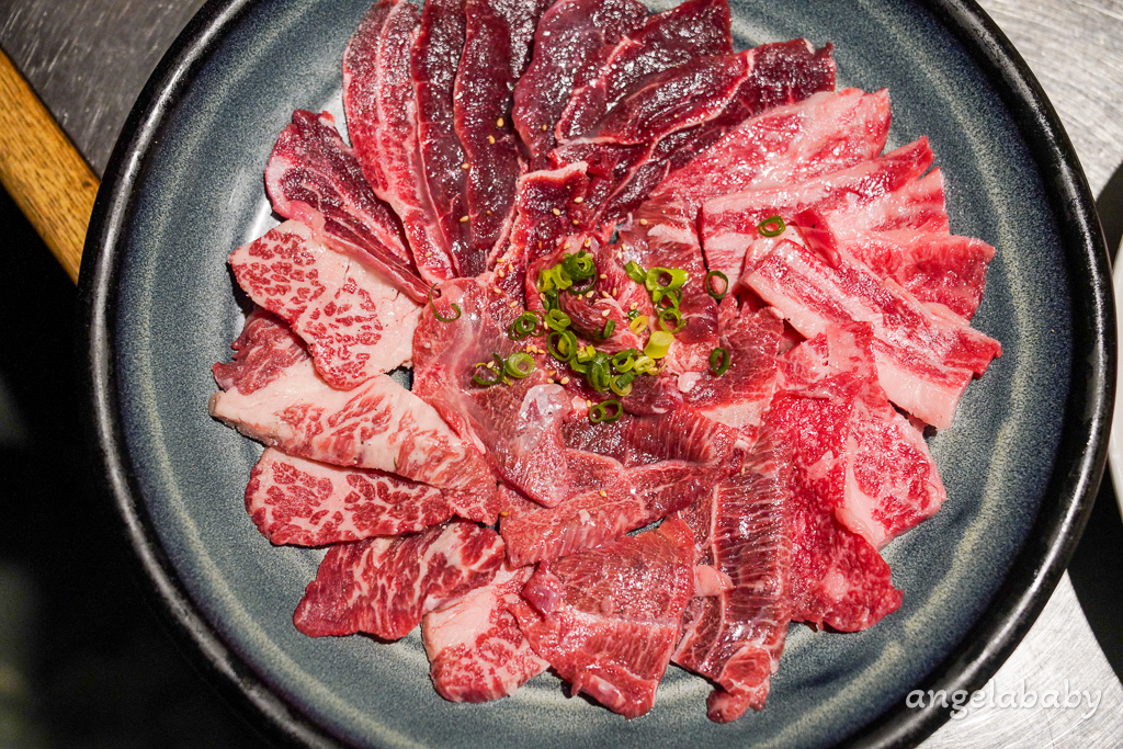 東京燒肉半價限定『絵のある街 上野店』上野站燒肉推薦、エノアルマチウエノテン半額菜單 @梅格(Angelababy)享樂日記