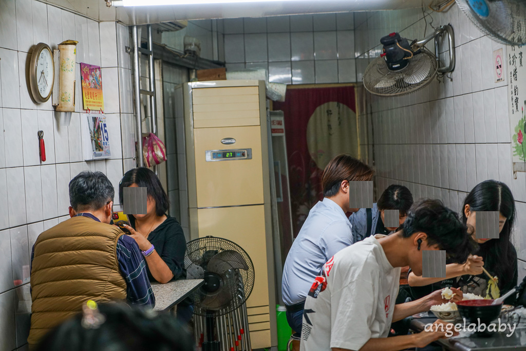樂華夜市美食『樂華夜市東石蚵仔煎』菜單、平價熱炒 @梅格(Angelababy)享樂日記