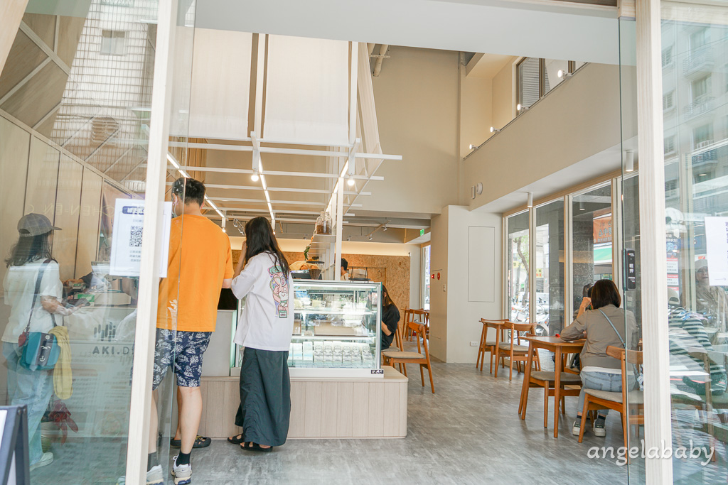 中和新開幕日式咖啡早午餐『Aki Deli』菜單、永安市場站美食推薦、寵物友善餐廳 @梅格(Angelababy)享樂日記
