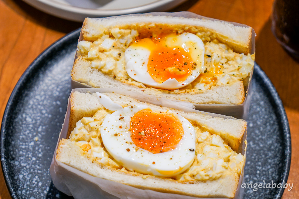 中和新開幕日式咖啡早午餐『Aki Deli』菜單、永安市場站美食推薦、寵物友善餐廳 @梅格(Angelababy)享樂日記