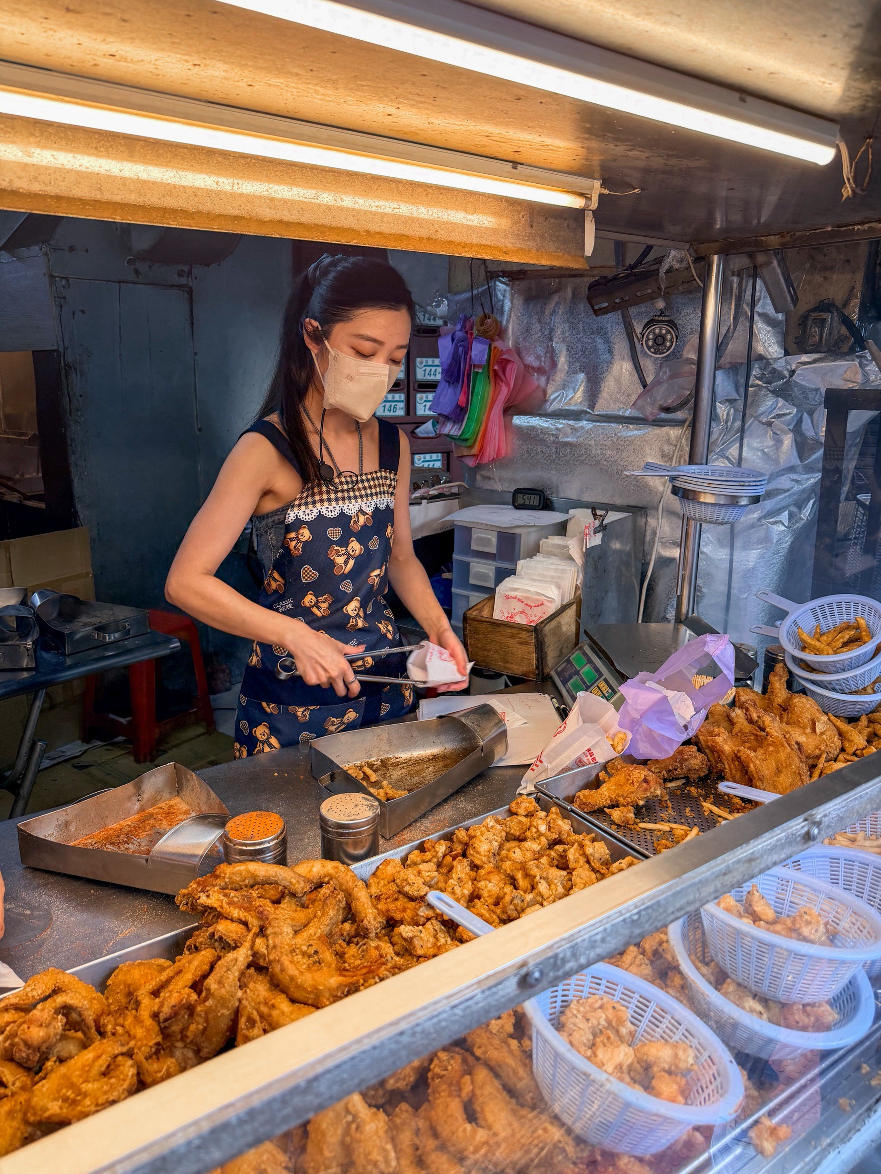 新莊美食|排隊無盡頭的無名炸雞、台北雞排35塊哪裡找『福壽街 無名鹹酥雞』價格 @梅格(Angelababy)享樂日記 新莊美食|排隊無盡頭的無名炸雞、台北雞排35塊哪裡找『福壽街 無名鹹酥雞』價格 @梅格(Angelababy)享樂日記
