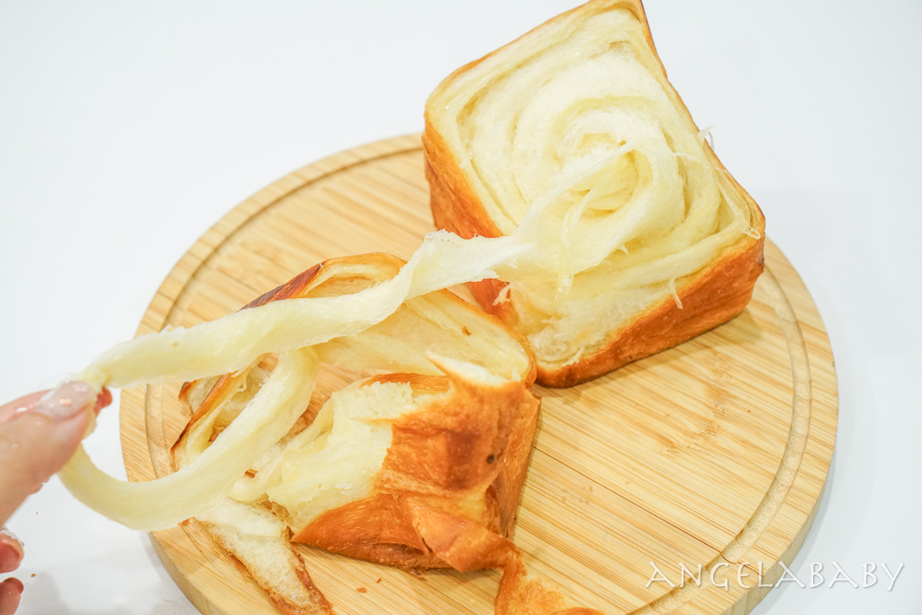中和好吃麵包店『掬園烘焙店』價格、招牌拔絲吐司、草莓乳酪、丹麥可頌 @梅格(Angelababy)享樂日記