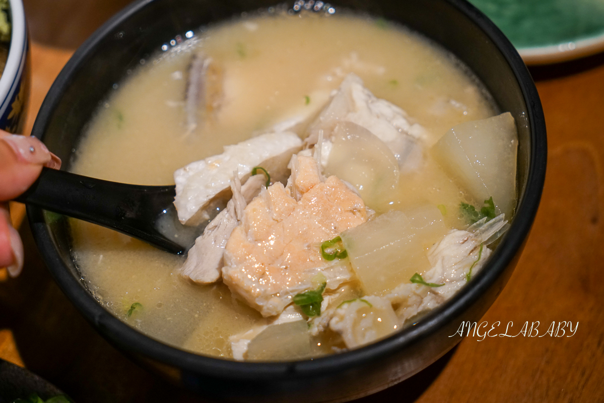 西門美食｜日式海鮮丼『瞞著爹西門壽司丼』台北好吃海鮮丼飯推薦 @梅格(Angelababy)享樂日記
