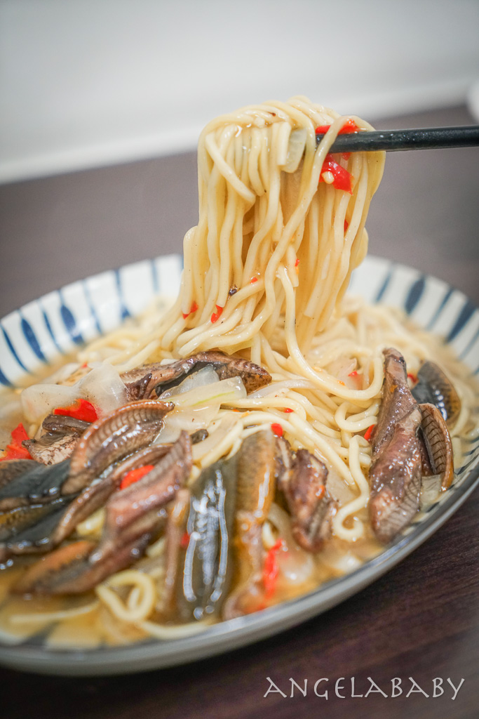 板橋新埔站美食｜比台南更厲害的炒鱔魚『民享-台南美食』菜單 @梅格(Angelababy)享樂日記