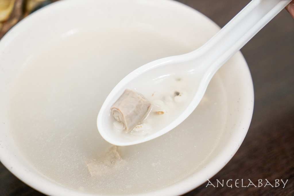 板橋新埔站美食｜比台南更厲害的炒鱔魚『民享-台南美食』菜單 @梅格(Angelababy)享樂日記