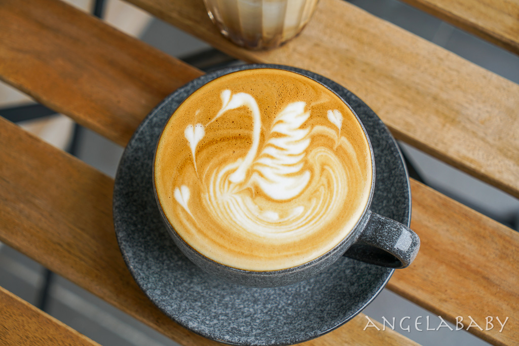 天母質感咖啡『MUSAND COFFEE GRANARY 漠杉咖啡』菜單、拉花拿鐵、好吃熱壓帕尼尼、寵物友善 @梅格(Angelababy)享樂日記