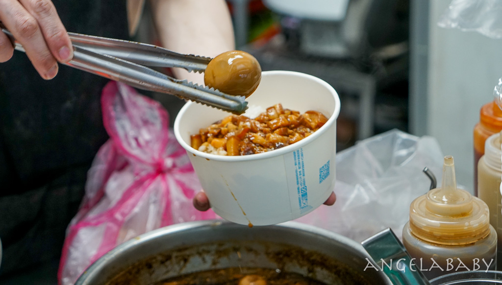 中正紀念堂美食｜台北好吃羊肉湯『樂天羊肉』+10元就有一碗噴香滷肉飯 @梅格(Angelababy)享樂日記