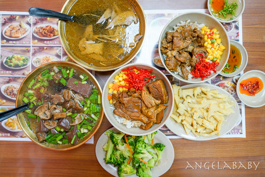 行天宮站美食『大鼎豬血湯』菜單、飄香40年的好喝大腸豬血湯 @梅格(Angelababy)享樂日記
