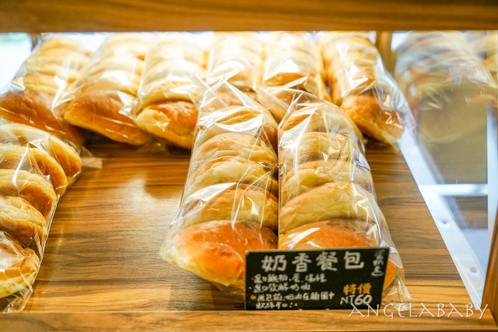 中和好吃麵包店『掬園烘焙店』價格、招牌拔絲吐司、草莓乳酪、丹麥可頌 @梅格(Angelababy)享樂日記