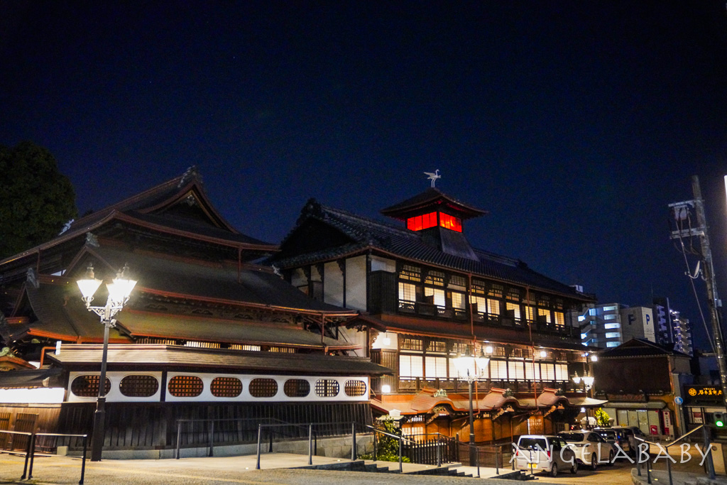 愛媛縣道後溫泉飯店推薦『葛城飯店』道後溫泉商店街走路1分鐘、檜木浴場、搭配宿喜方案額外的3%折扣 @梅格(Angelababy)享樂日記