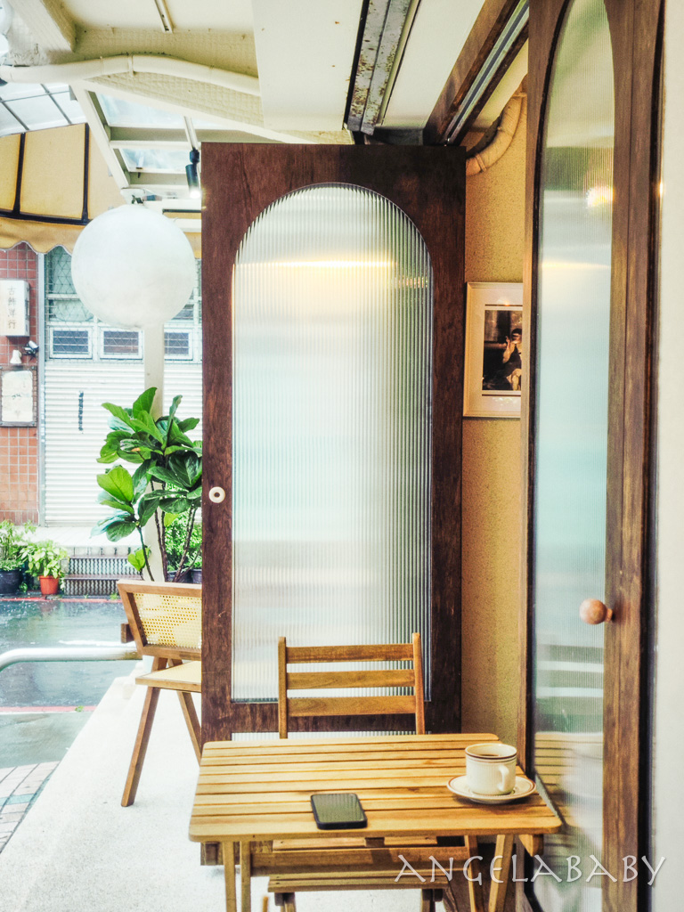 東區小法國咖啡『mois cafe』好吃法式吐司 @梅格(Angelababy)享樂日記