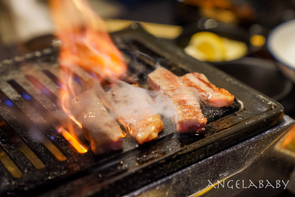 難波最強燒肉吃到飽『Yakiniku Lab』黑毛和牛吃到飽、厚切牛舌、海膽、海鮮扇貝超過130種吃到飽 @梅格(Angelababy)享樂日記