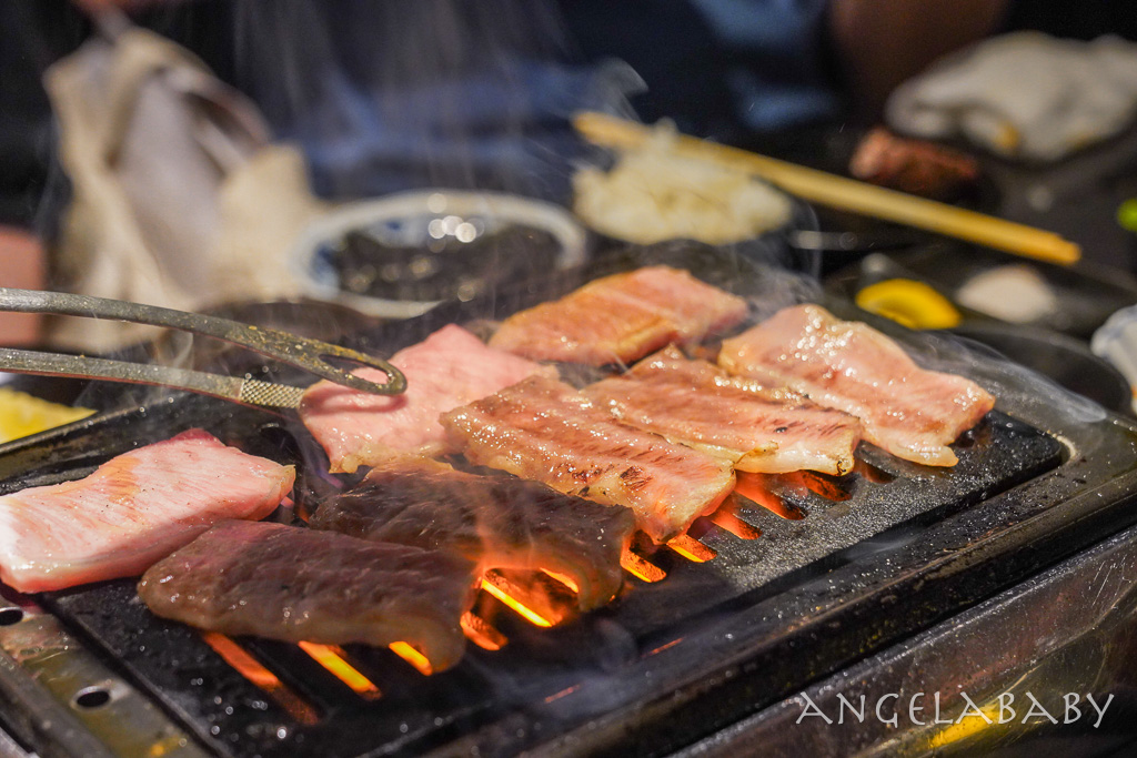 難波最強燒肉吃到飽『Yakiniku Lab』黑毛和牛吃到飽、厚切牛舌、海膽、海鮮扇貝超過130種吃到飽 @梅格(Angelababy)享樂日記