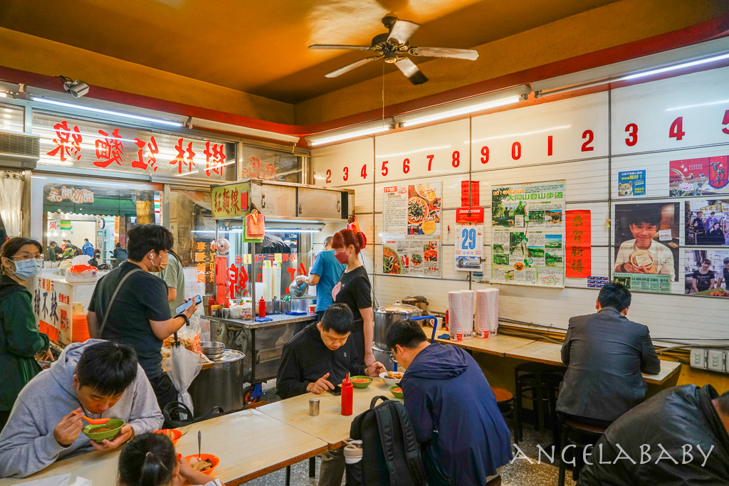 樹林美食『紅麵線』華燈初上林心如都推薦的在地30年大腸麵線、甜不辣 @梅格(Angelababy)享樂日記