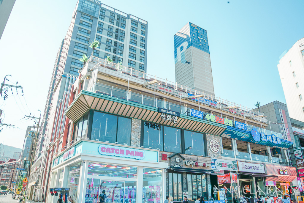 釜山廣安大橋絕美海景咖啡『Cafe Haute』 카페오뜨 광안비치점 希臘純白獨棟咖啡 @梅格(Angelababy)享樂日記