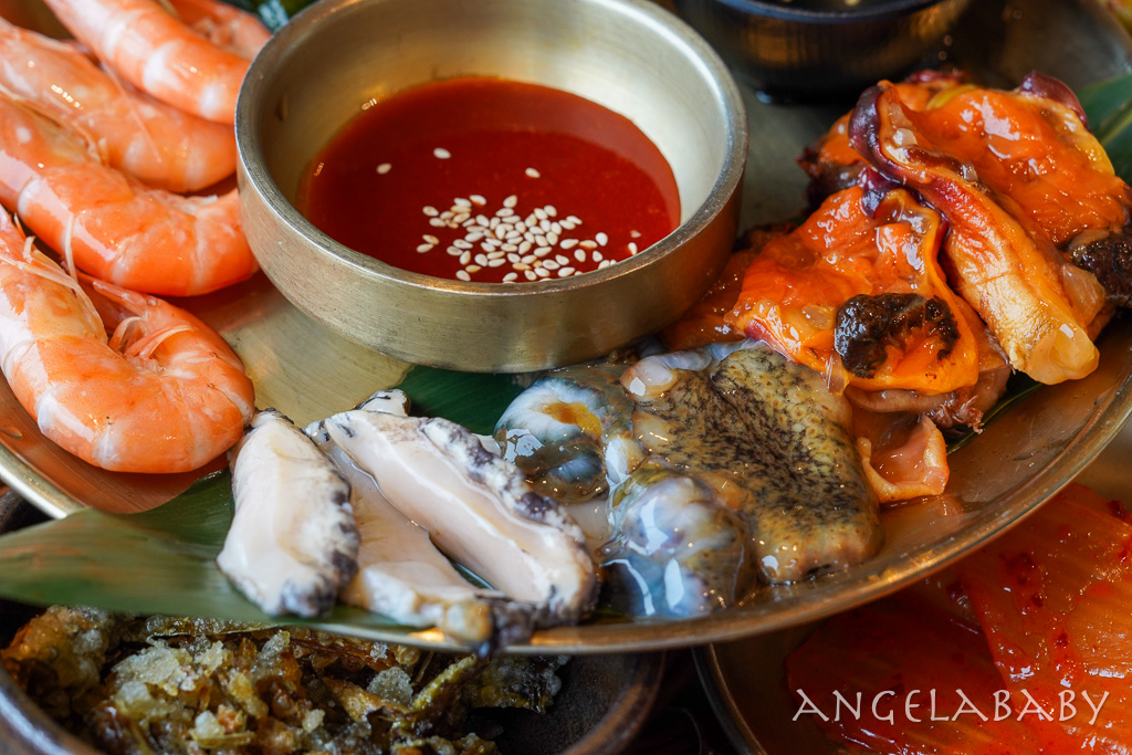釜山機張鮑魚粥『機張末家（日光店）』菜單、釜山豪華鮑魚粥推薦 @梅格(Angelababy)享樂日記