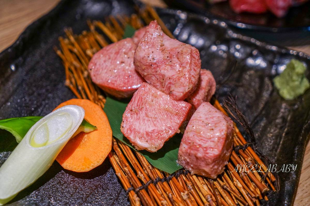 新宿燒肉推薦『焼肉もとやま』菜單、東京神戶黑毛和牛專賣 @梅格(Angelababy)享樂日記