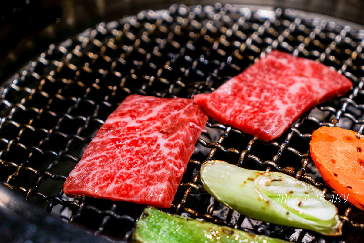 新宿燒肉推薦『焼肉もとやま』菜單、東京神戶黑毛和牛專賣 @梅格(Angelababy)享樂日記