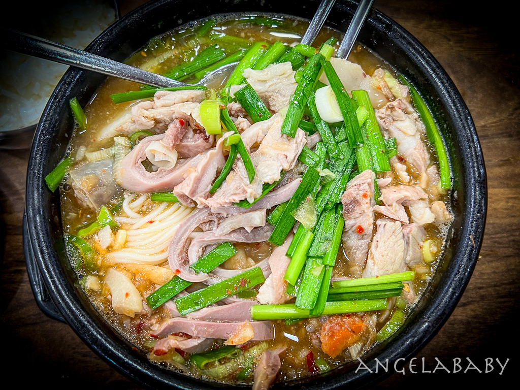 釜山西面站24小時豬肉湯飯『일품장원돼지국밥』一品狀元豬肉湯飯 @梅格(Angelababy)享樂日記