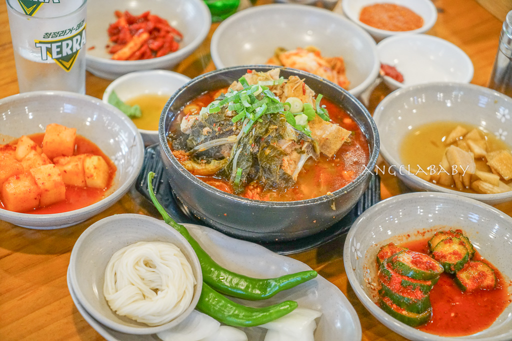 釜山必吃馬鈴薯排骨湯『최뼈다구집밥정식』菜單、沙上站美食、金浦機場美食 @梅格(Angelababy)享樂日記