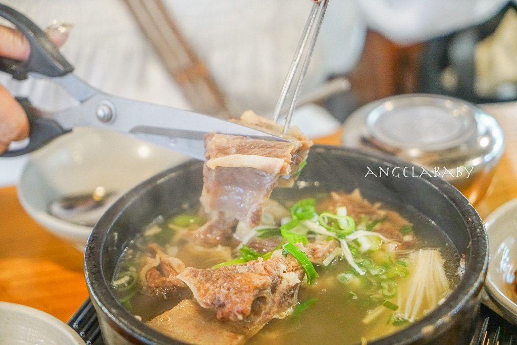 釜山必吃馬鈴薯排骨湯『최뼈다구집밥정식』菜單、沙上站美食、金浦機場美食 @梅格(Angelababy)享樂日記