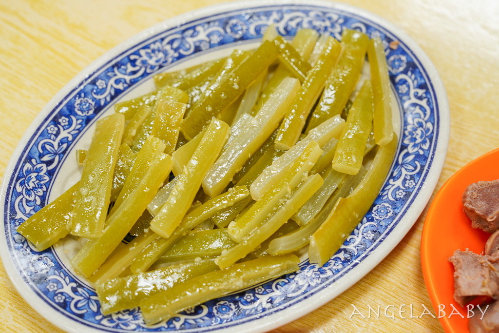 西門美食『萍姐萬國酸菜麵』飄香60年的古早味麵食 @梅格(Angelababy)享樂日記