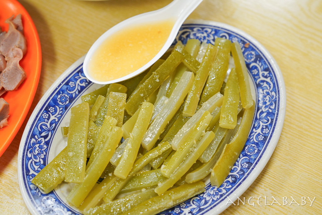 西門美食『萍姐萬國酸菜麵』飄香60年的古早味麵食 @梅格(Angelababy)享樂日記
