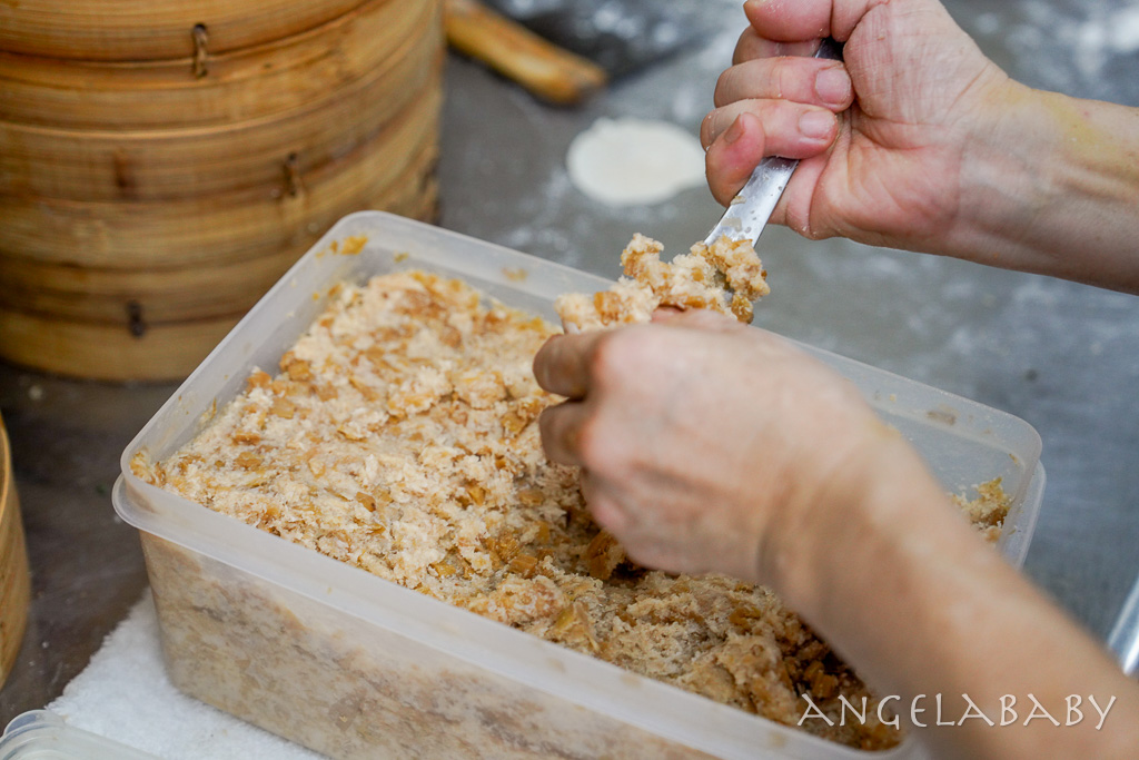 中山國中站美食『發哥筍湯包』卡車筍湯包搬家了！爆漿湯包一顆11元 @梅格(Angelababy)享樂日記