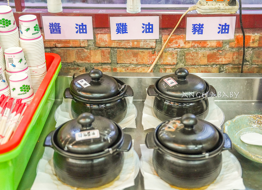 礁溪美食『天下第一窯烤雞』龍眼木燒製的脆皮烤雞、豬油飯雞油飯吃到飽、礁溪烤雞推薦 @梅格(Angelababy)享樂日記
