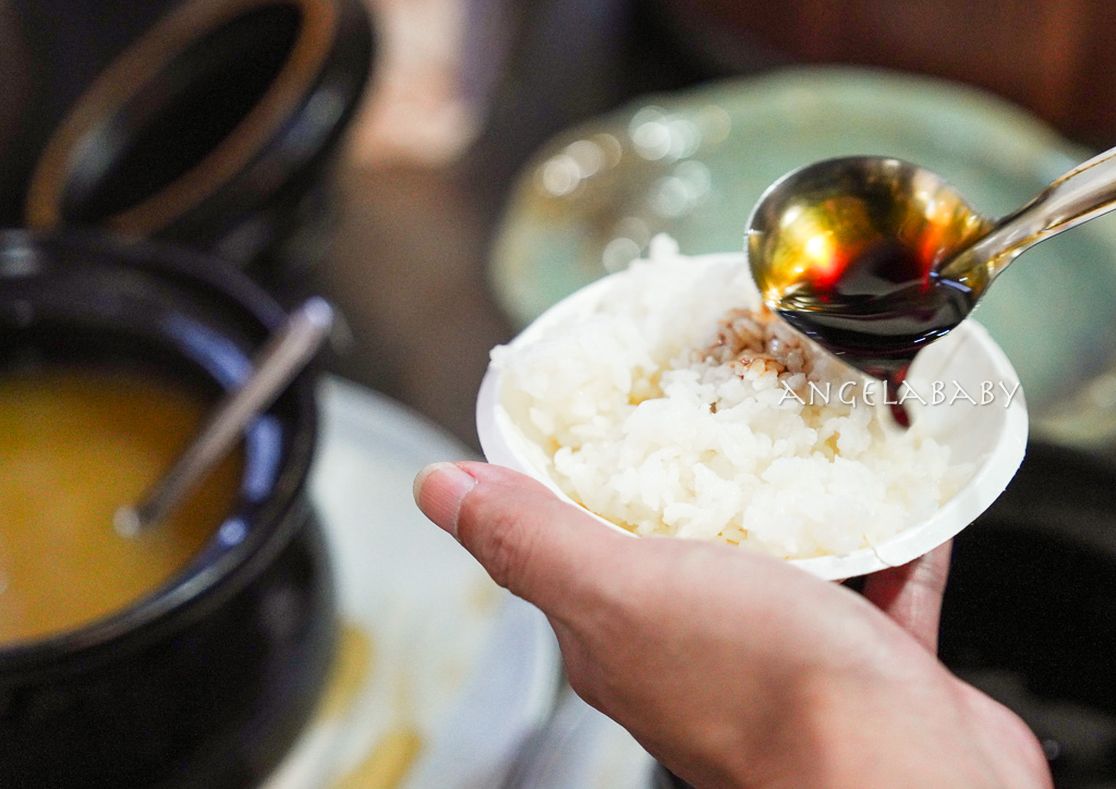 礁溪美食『天下第一窯烤雞』龍眼木燒製的脆皮烤雞、豬油飯雞油飯吃到飽、礁溪烤雞推薦 @梅格(Angelababy)享樂日記