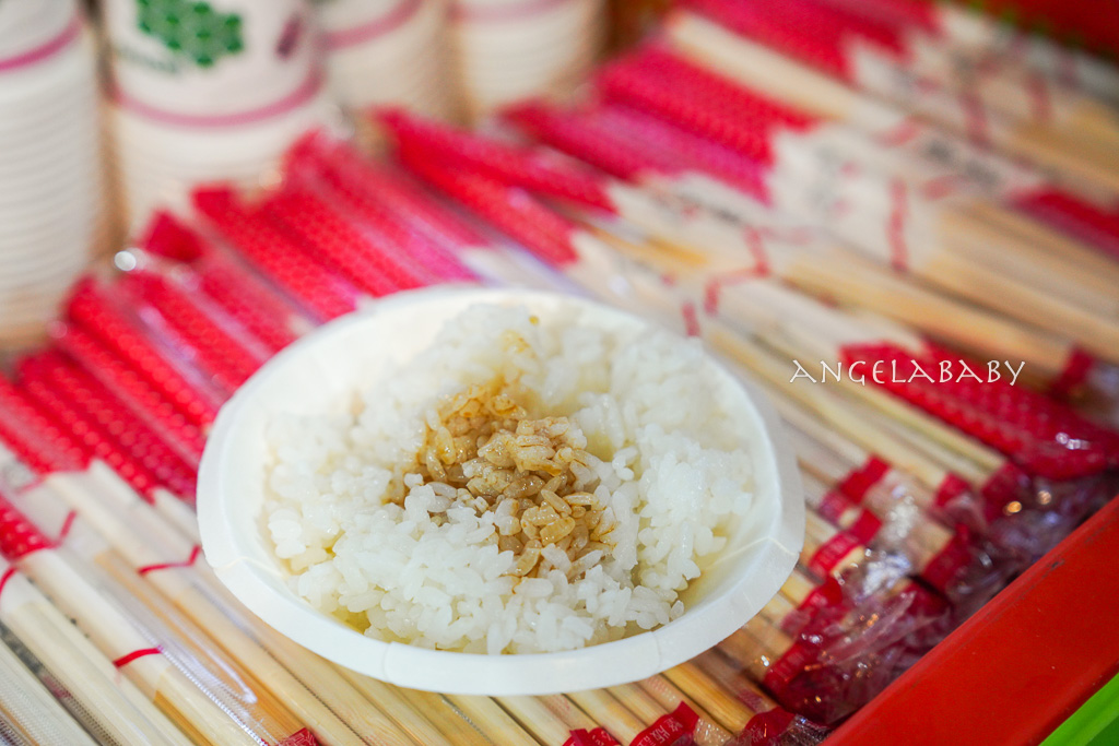 礁溪美食『天下第一窯烤雞』龍眼木燒製的脆皮烤雞、豬油飯雞油飯吃到飽、礁溪烤雞推薦 @梅格(Angelababy)享樂日記