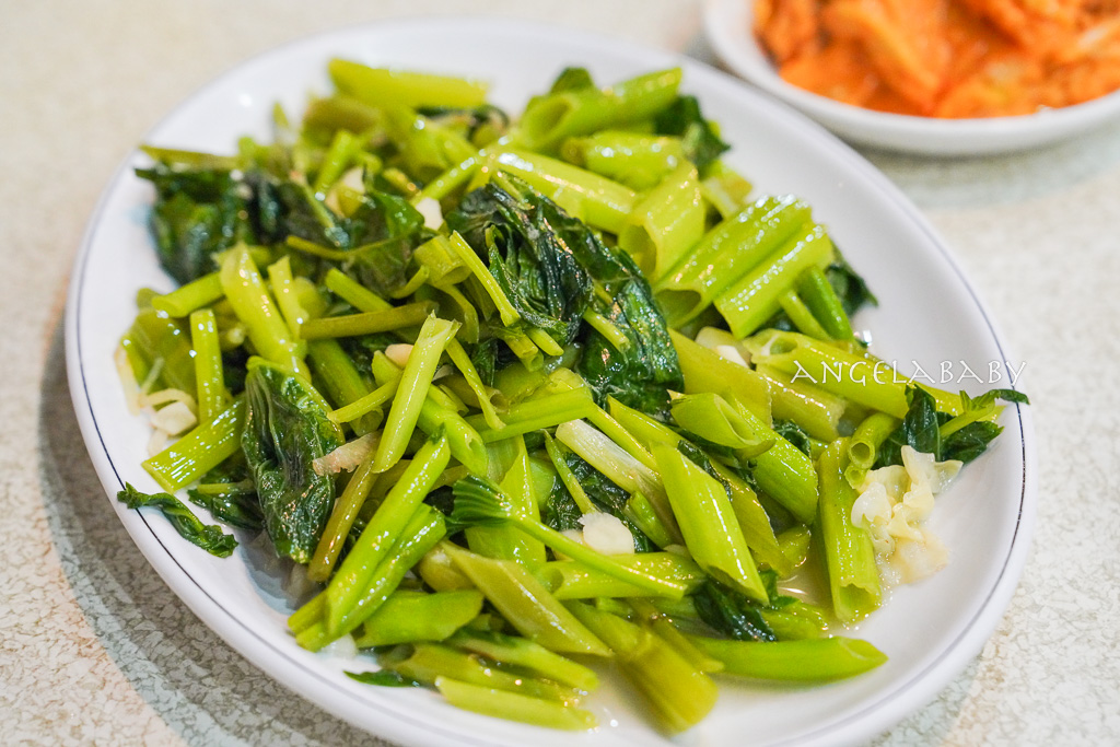 礁溪美食『天下第一窯烤雞』龍眼木燒製的脆皮烤雞、豬油飯雞油飯吃到飽、礁溪烤雞推薦 @梅格(Angelababy)享樂日記