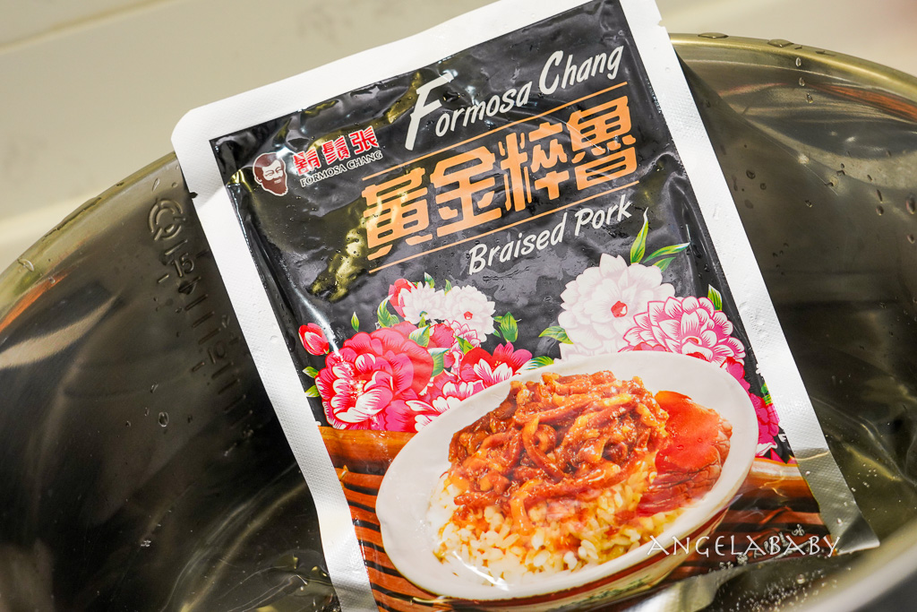 中秋烤肉禮盒『鬍鬚張』石板鹹豬肉、鮮蒜香腸都好吃、居家料理包囤貨冰箱、即時加熱超方便 @梅格(Angelababy)享樂日記