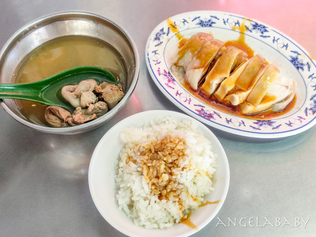 西門萬華美食｜台北最便宜雞肉便當『施福建好吃雞肉』雞油飯只要10元！ @梅格(Angelababy)享樂日記
