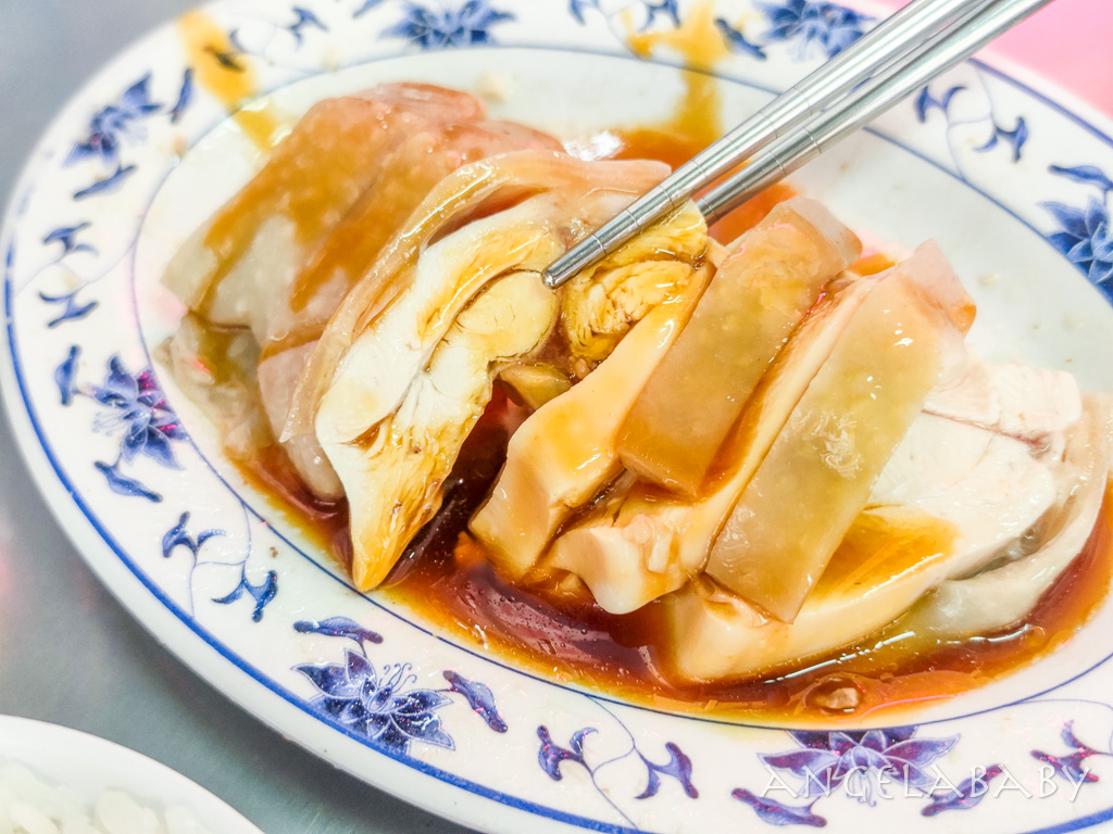 西門萬華美食｜台北最便宜雞肉便當『施福建好吃雞肉』雞油飯只要10元！ @梅格(Angelababy)享樂日記