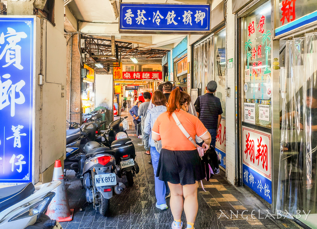 西門萬華美食｜台北最便宜雞肉便當『施福建好吃雞肉』雞油飯只要10元！ @梅格(Angelababy)享樂日記