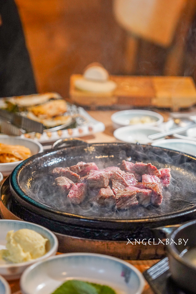 札嘎其站美食『조선의한우부산남포점/朝鮮韓牛南浦店』火焰韓牛、菜單 @梅格(Angelababy)享樂日記