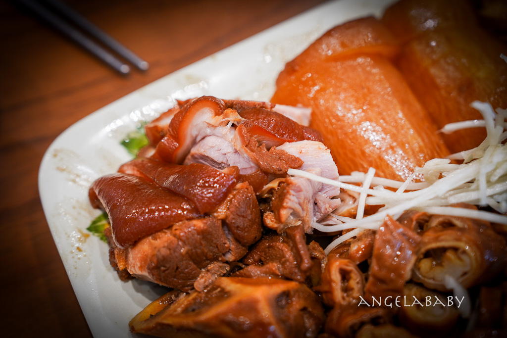 宜蘭礁溪排隊滷味『三民大飯店』菜單、免費停車場 @梅格(Angelababy)享樂日記