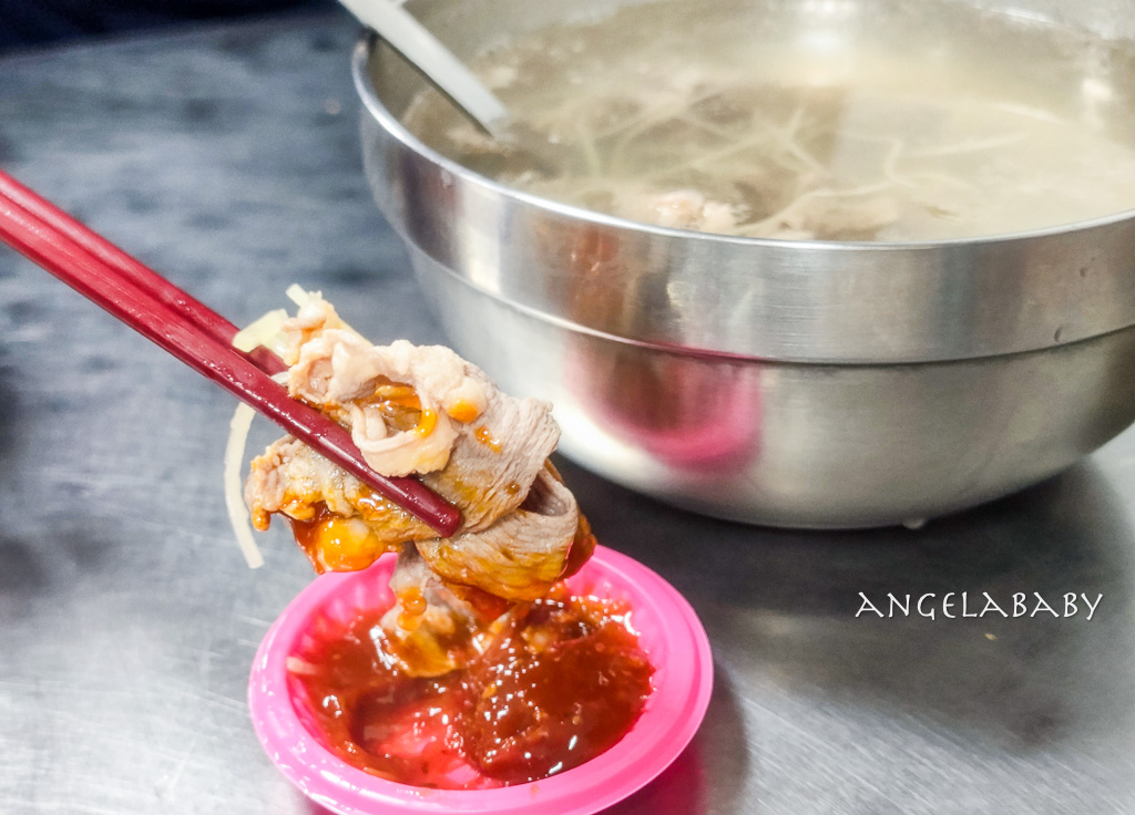 南機場美食『汪派沙茶羊肉』好吃羊肉炒麵、菜單 @梅格(Angelababy)享樂日記