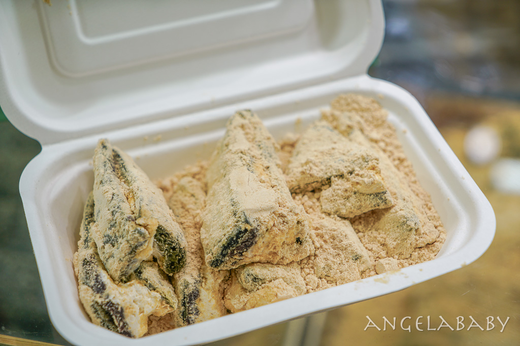 釜山南浦洞富平市場必吃『Mil Got (밀곳)』招牌黃豆奶油艾草麵包（奶油餡紅豆艾草糯米糕） @梅格(Angelababy)享樂日記