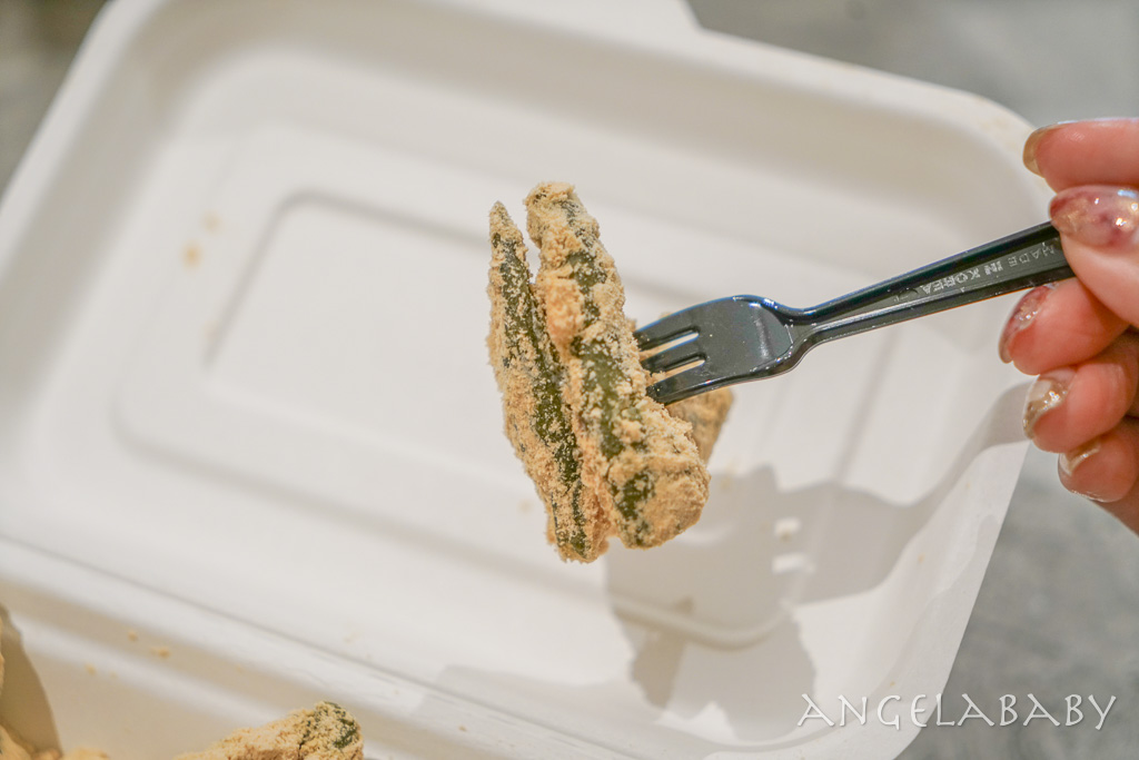 釜山南浦洞富平市場必吃『Mil Got (밀곳)』招牌黃豆奶油艾草麵包（奶油餡紅豆艾草糯米糕） @梅格(Angelababy)享樂日記