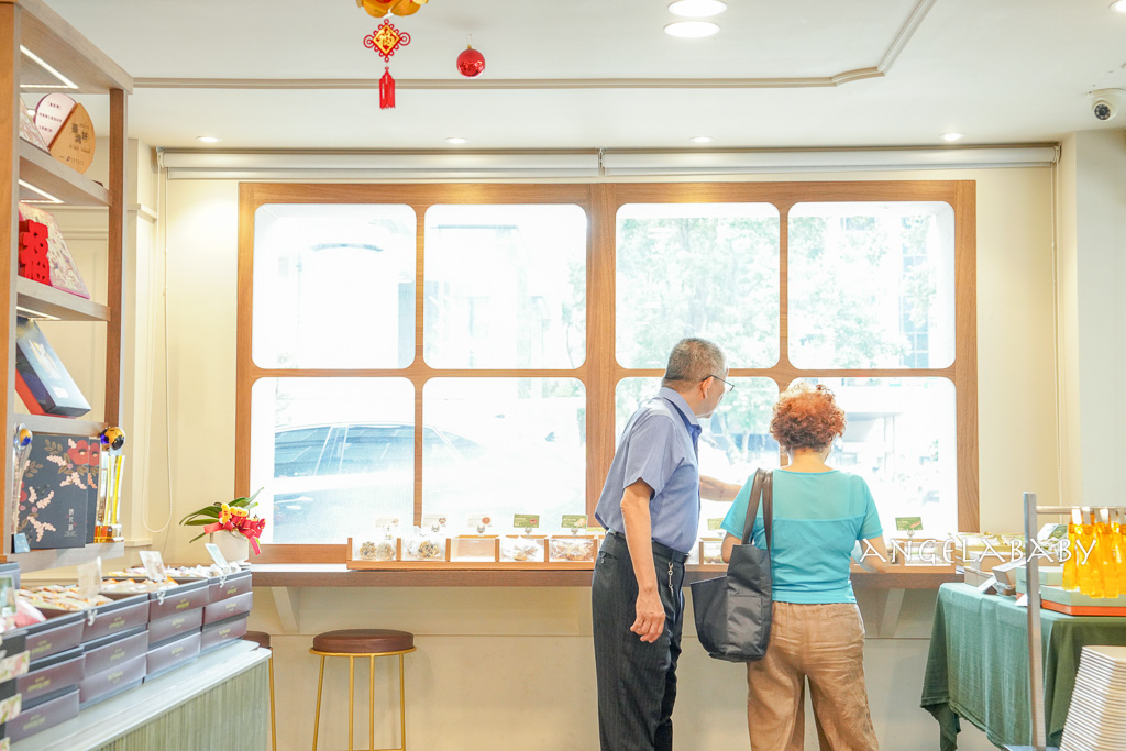 南港車站美食甜點『玉香齋』中秋禮盒限時優惠、南港環球購物中心快閃到9/30 @梅格(Angelababy)享樂日記