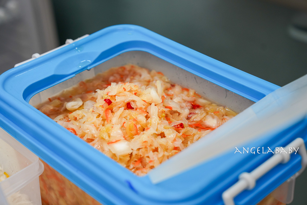 萬隆站美食『師大分部臭豆腐』外酥內多汁的超好吃臭豆腐推薦、500盤推薦 @梅格(Angelababy)享樂日記