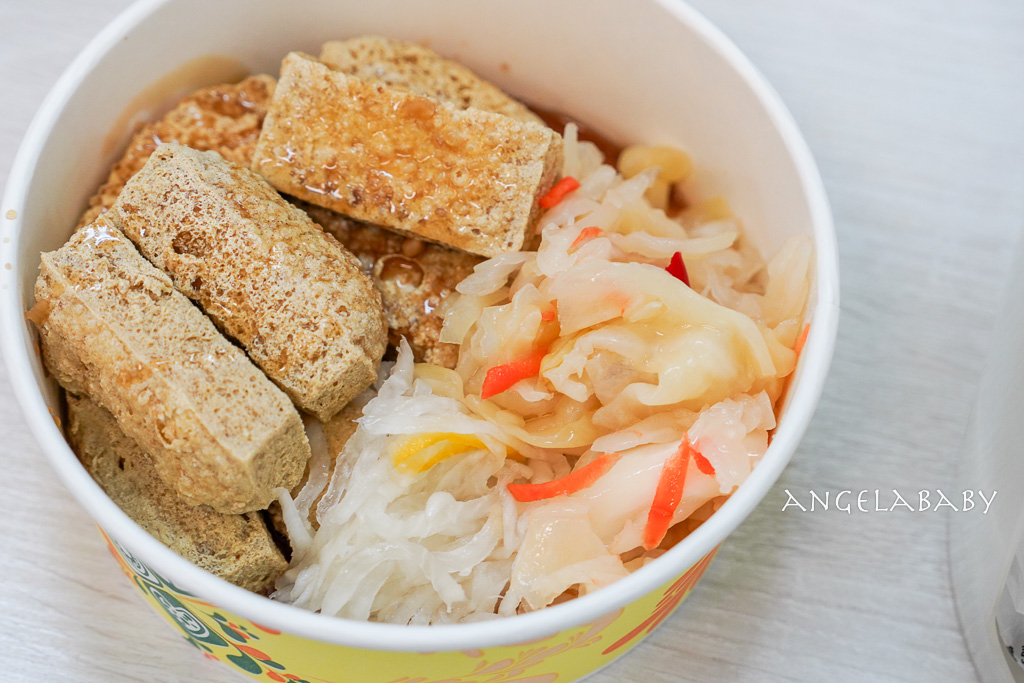 萬隆站美食『師大分部臭豆腐』外酥內多汁的超好吃臭豆腐推薦、500盤推薦 @梅格(Angelababy)享樂日記