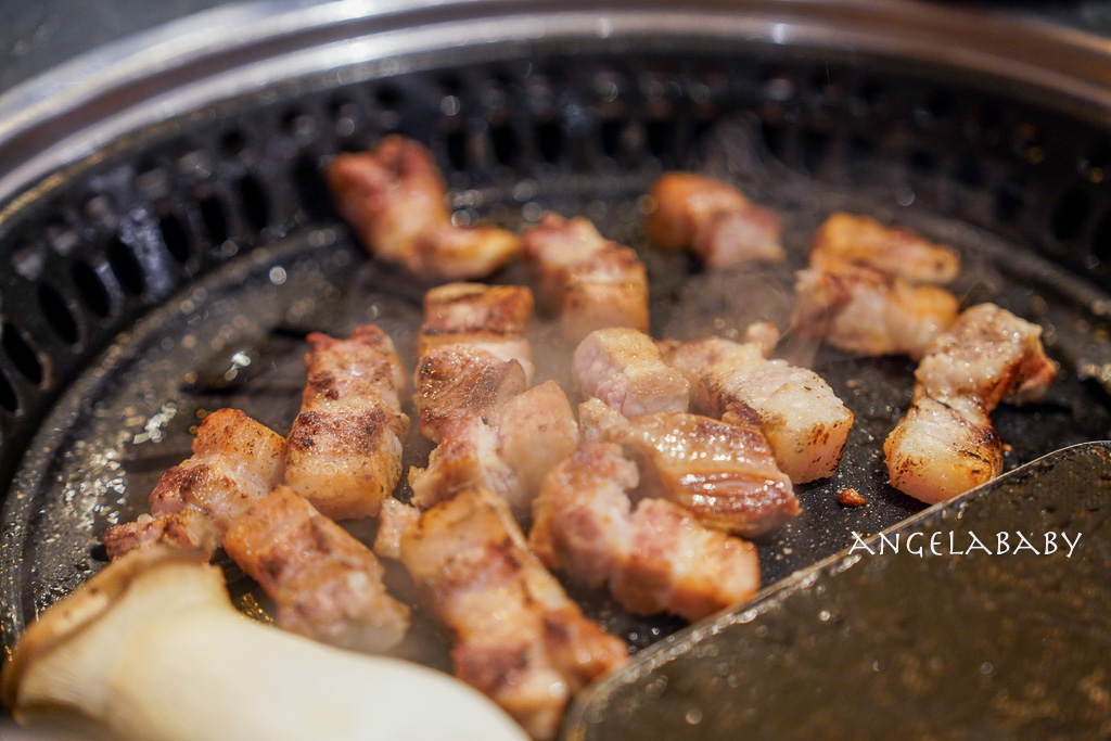 海雲臺美食『真味家烤韓排 갈비가맛있다』菜單、營業到早上6點的韓國烤肉、免動手烤肉推薦 @梅格(Angelababy)享樂日記 海雲臺美食『真味家烤韓排 갈비가맛있다』菜單、營業到早上6點的韓國烤肉、免動手烤肉推薦 @梅格(Angelababy)享樂日記