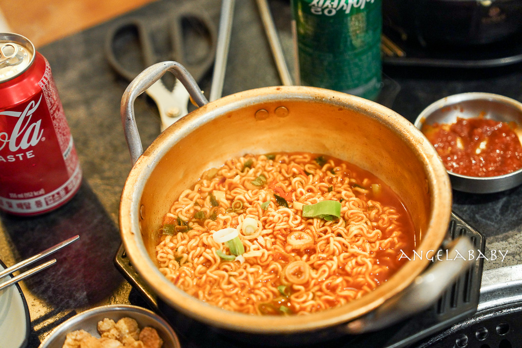海雲臺美食『真味家烤韓排 갈비가맛있다』菜單、營業到早上6點的韓國烤肉、免動手烤肉推薦 @梅格(Angelababy)享樂日記 海雲臺美食『真味家烤韓排 갈비가맛있다』菜單、營業到早上6點的韓國烤肉、免動手烤肉推薦 @梅格(Angelababy)享樂日記